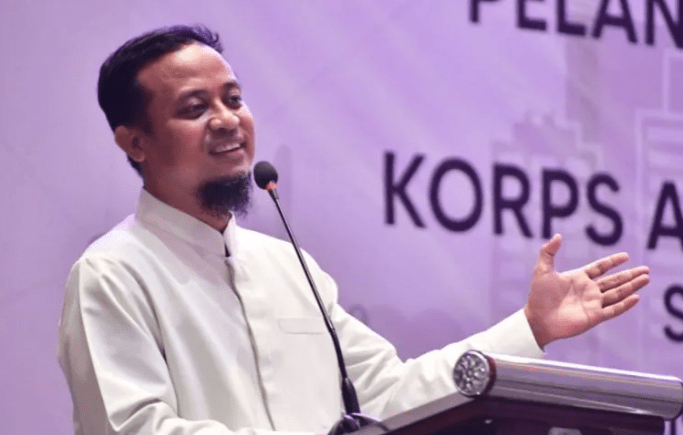 Gubernur Sulawesi Selatan Andi Sudirman Sulaiman